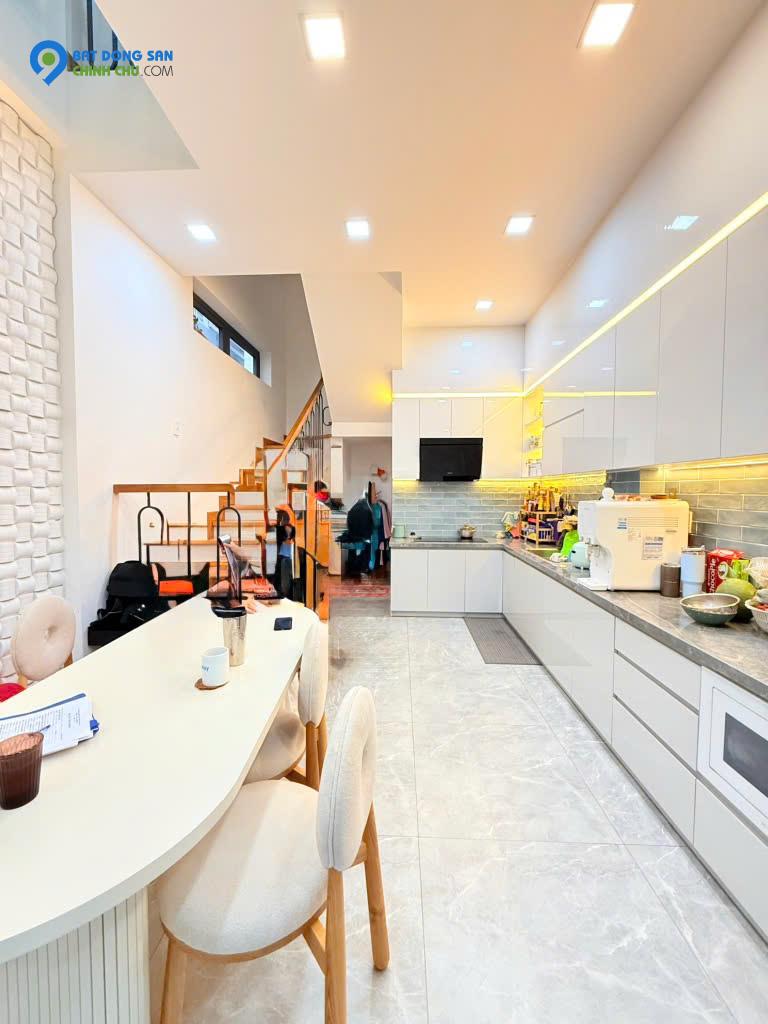 BA THÁNG HAI, Q10 – NHÀ 5 TẦNG HẺM XE HƠI – TẶNG NỘI THẤT XỊN – CHỈ 16 TỶ