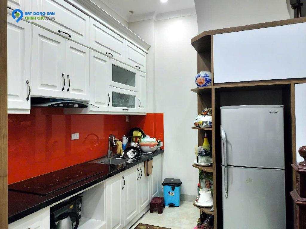 BÁN GẤP ! NHÀ HỒNG TIẾN, BỒ ĐỀ 47M2, 5 TẦNG, FULL NỘI THẤT, DÂN TRÍ CAO, Ô TÔ ĐỖ NGAY NHÀ