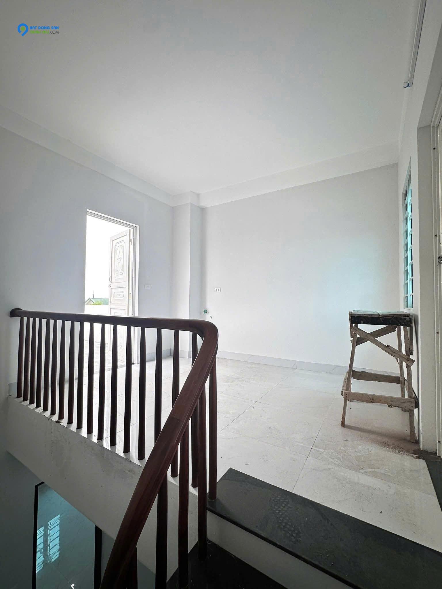 BÁN NHÀ TẠI QUANG TRUNG YÊN NGHĨA HÀ ĐÔNG DT 30M2 THỰC 57M2. MT 5,7M CHÀO GIÁ 5TY290