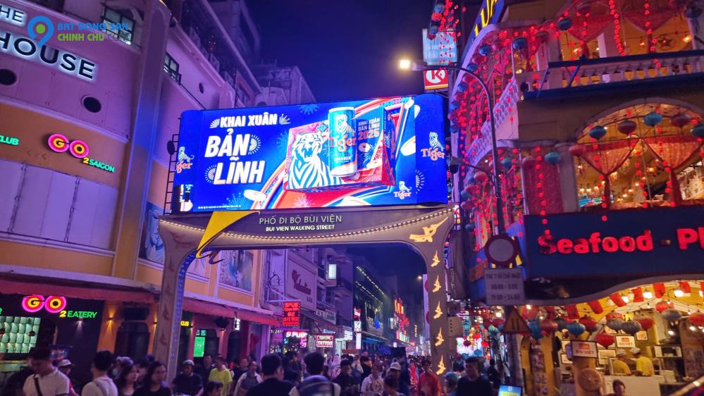 Bán Nhà Mặt Tiền 1 Bùi Viện, Q1, 6 tầng 12 phòng 54m2 giá 42 tỷ
