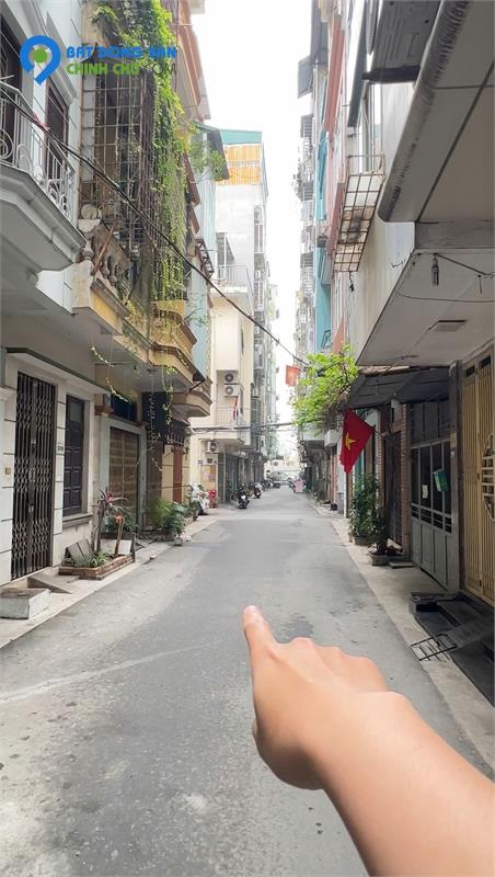 Bán Nhà Riêng! Phân Lô Trần Quốc Hoàn 40m² - Ô Tô Tránh, Giá 14 Tỷ Có TL