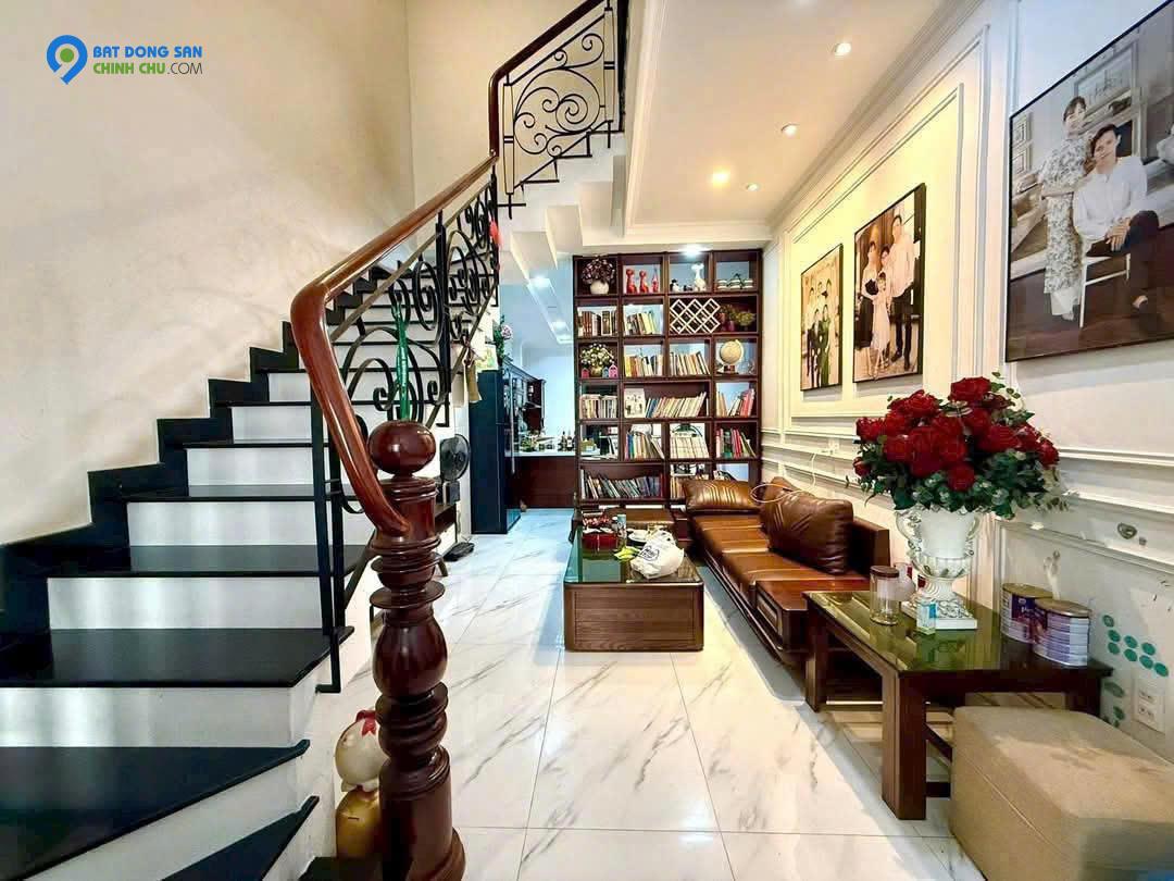 Bán nhà hẻm đẹp Nguyễn Cửu Vân, Bình Thạnh- DT 3.8x19m, 3 Tầng, 3 phòng, Bán 12 tỷ