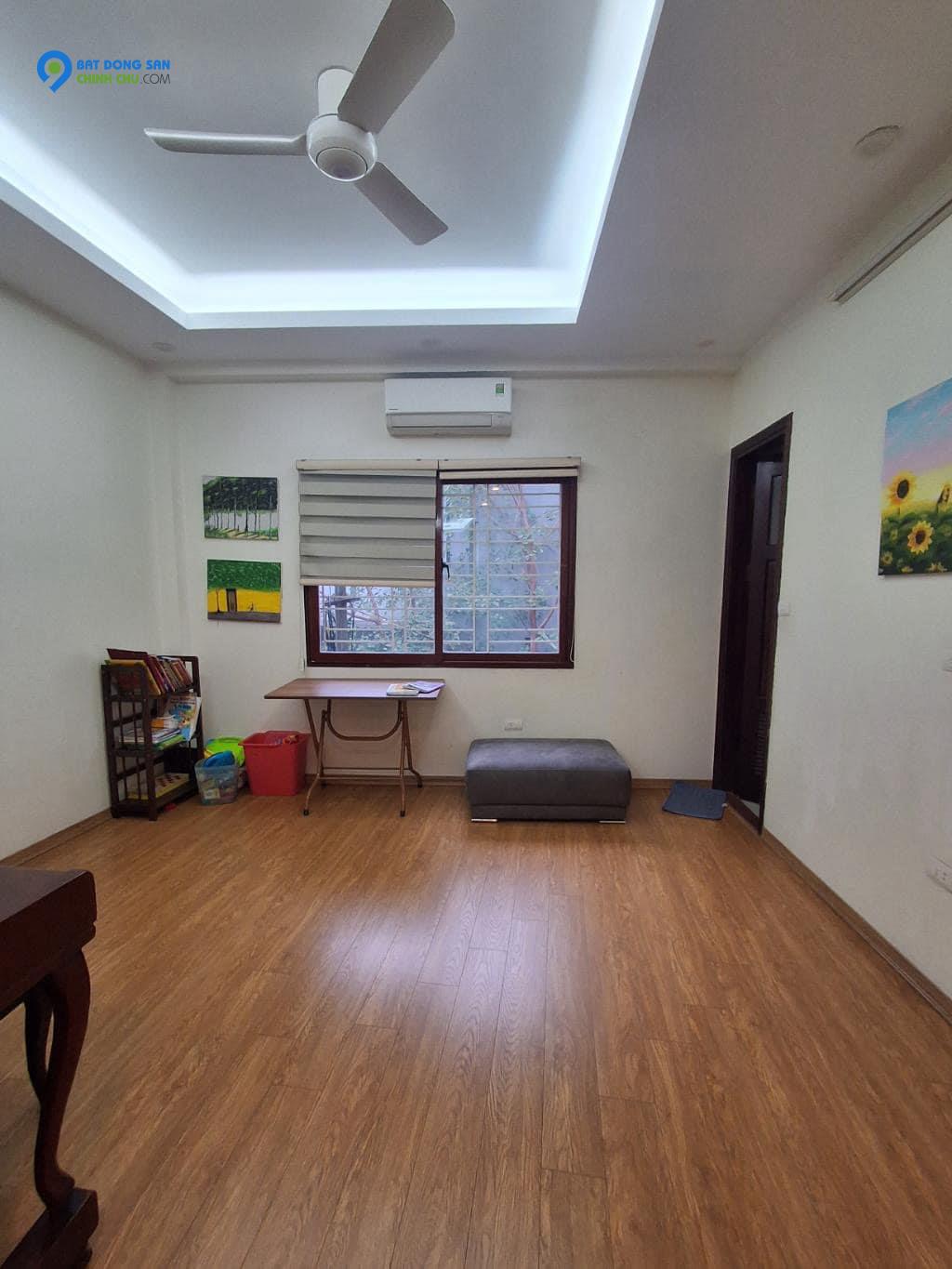 CẦN BÁN NHÀ PHỐ HOA LƯ HIẾM NHÀ BÁN – HAI BÀ TRƯNG – 6 TẦNG – Ô CHỜ THANG MÁY