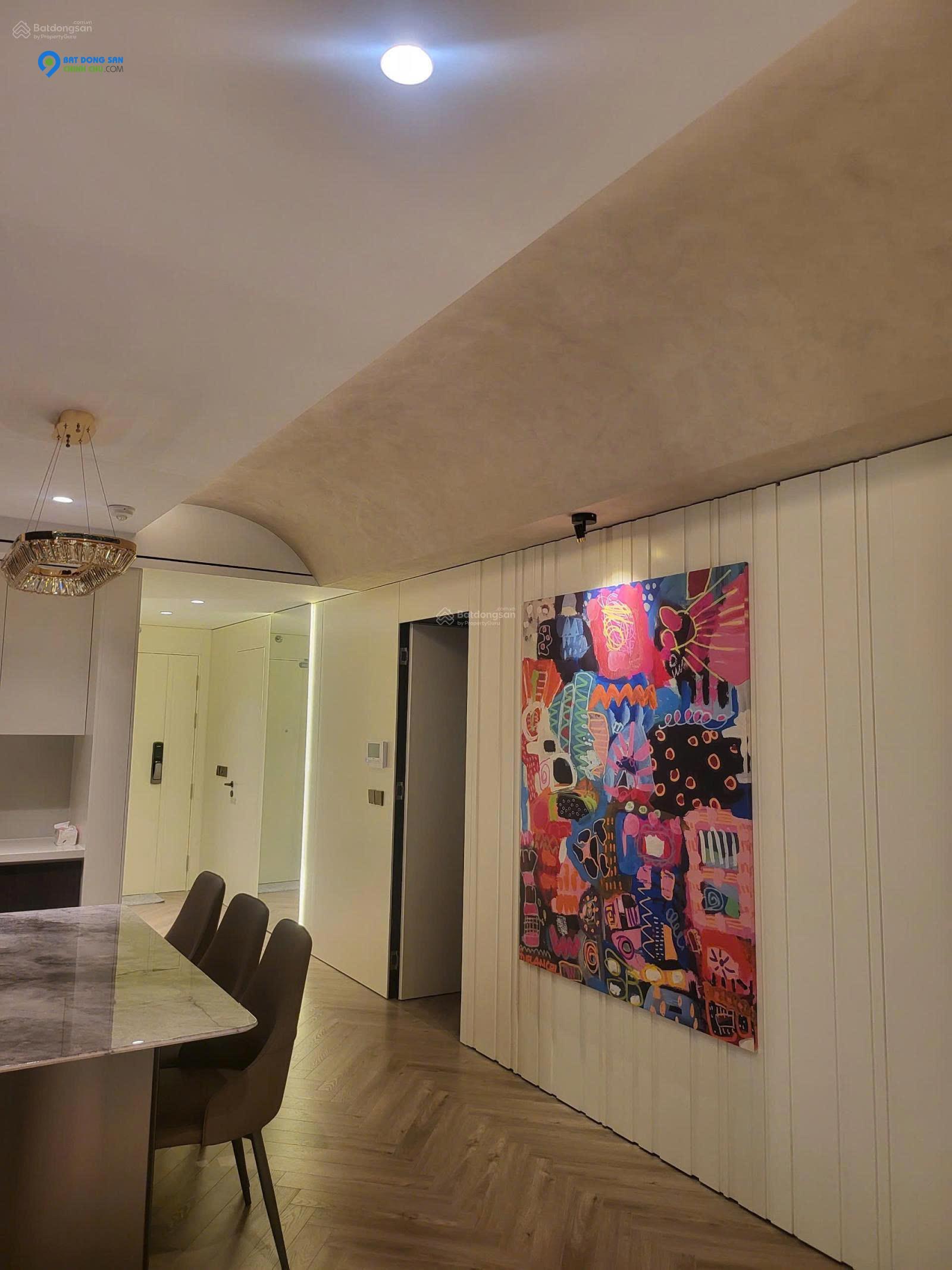 CC bán gấp căn hộ chung cư Hateco Huỳnh Thúc Kháng 101m2 full nội thất, 13, x tỷ (HH 150tr)