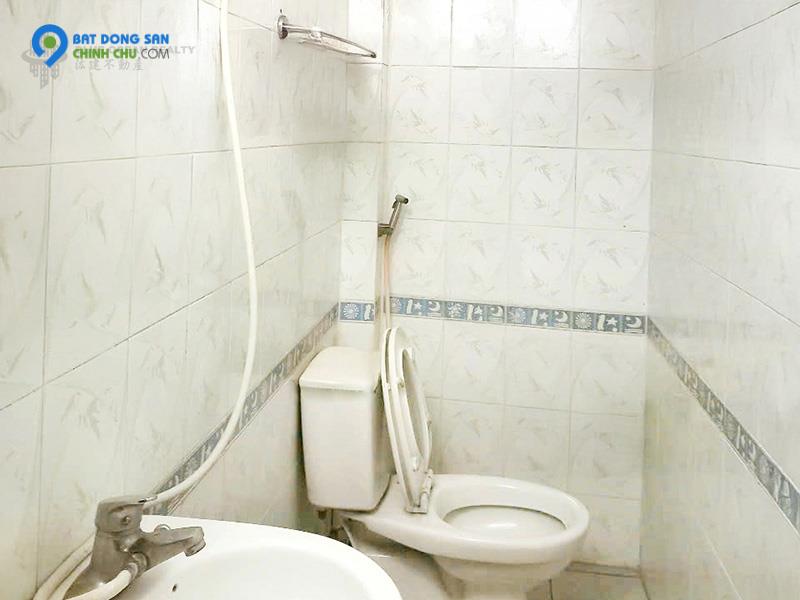 Cần tiền bán nhà 44m² x 4 tầng chắc chắn, mặt tiền 3.7m Lạc Long Quân, phường Nghĩa Đô, Cầu Giấy, chỉ 13 tỷ