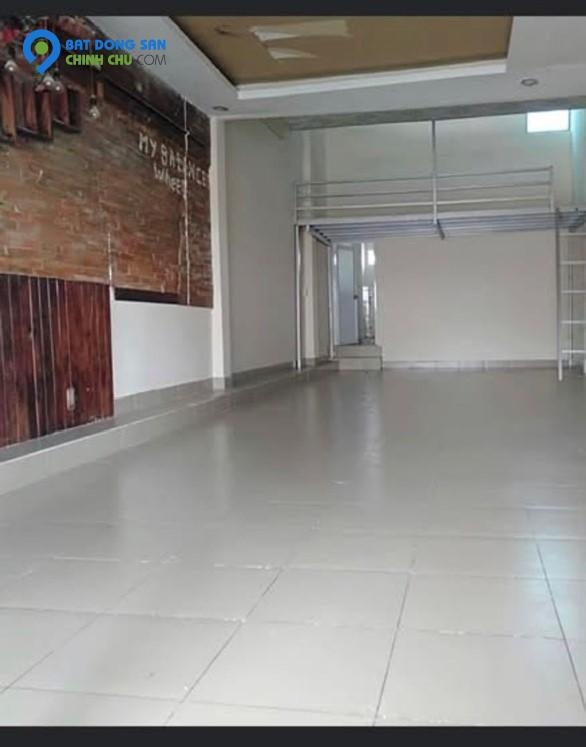 Cho thuê nhà mặt tiền Phạm Văn Đồng P13, Bình Thạnh, 4,2x14m,1 trệt 1 gác, 11tr