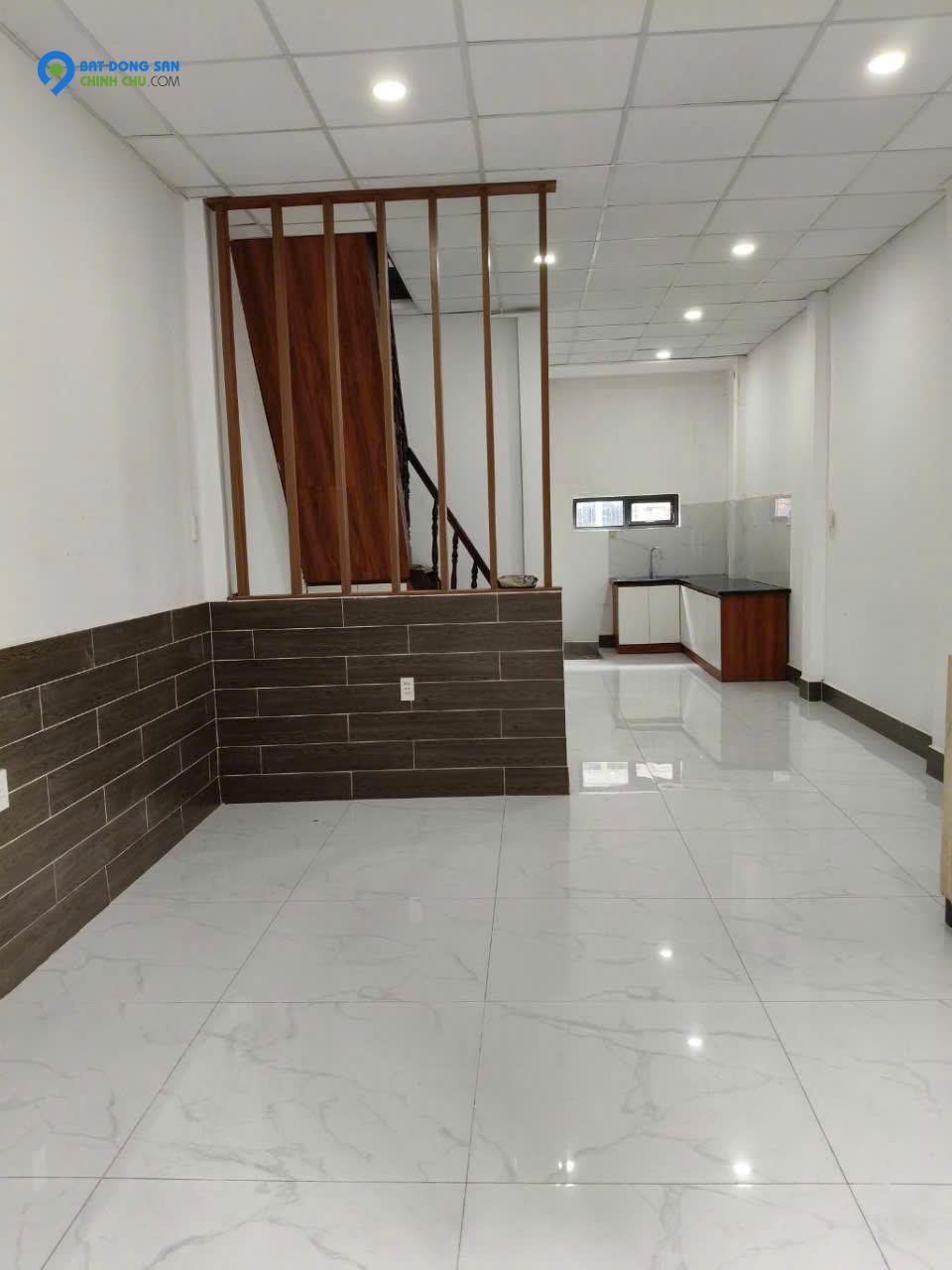 Cơ Hội Sở Hữu Nhà  49m2, Nguyễn Văn Quá, Đông Hưng Thuận Q12 - Chỉ 3.3 Tỷ