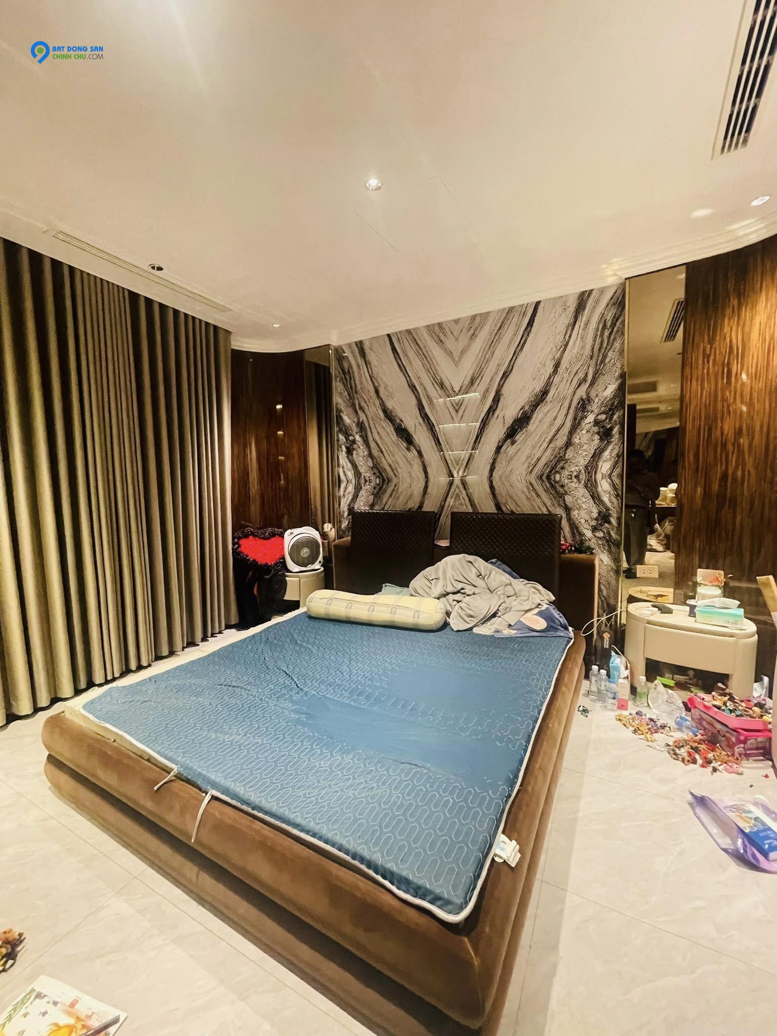 Cực ngon! Mặt phố Yên Hòa, vỉa hè, ô tô tránh, thang máy, kinh doanh ngày đêm, không quy hoạch