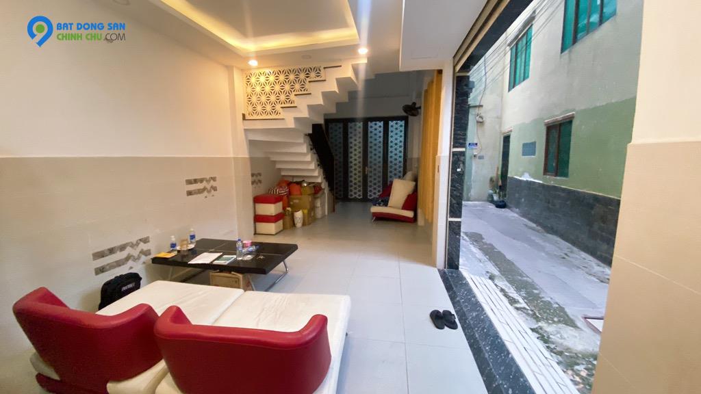 Huỳnh Văn Bánh - Phú Nhuận - LÔ GÓC PHÙ HỢP CHDV. NỞ HẬU