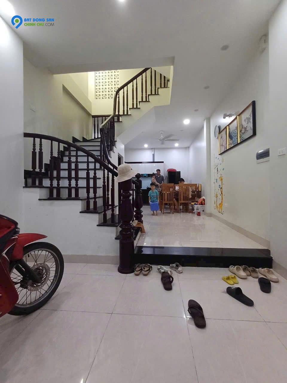 LK 4 TẦNG YÊN NGHĨA – GẦN CÔNG VIÊN, HỢP GIA ĐÌNH 3 THẾ HỆ