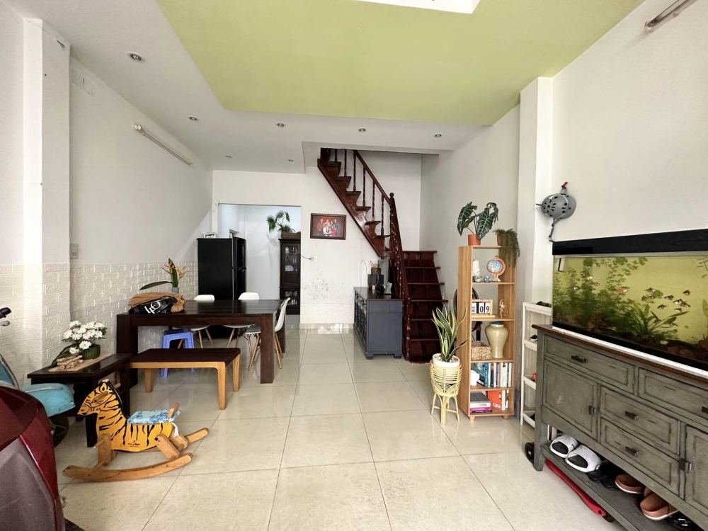 Mặt tiền kinh doanh, HXH, đường Nguyên Hồng, Phường 1, Gò Vấp, 4x15m, chỉ 7.1 tỷ