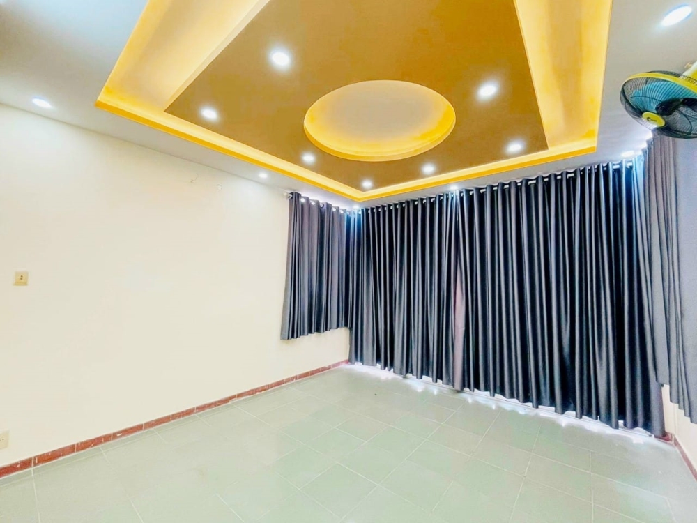 Mặt tiền kinh doanh, HXT, đường Nguyên Hồng, Phường 1, Gò Vấp, 4x13.5m, chỉ 7 tỷ
