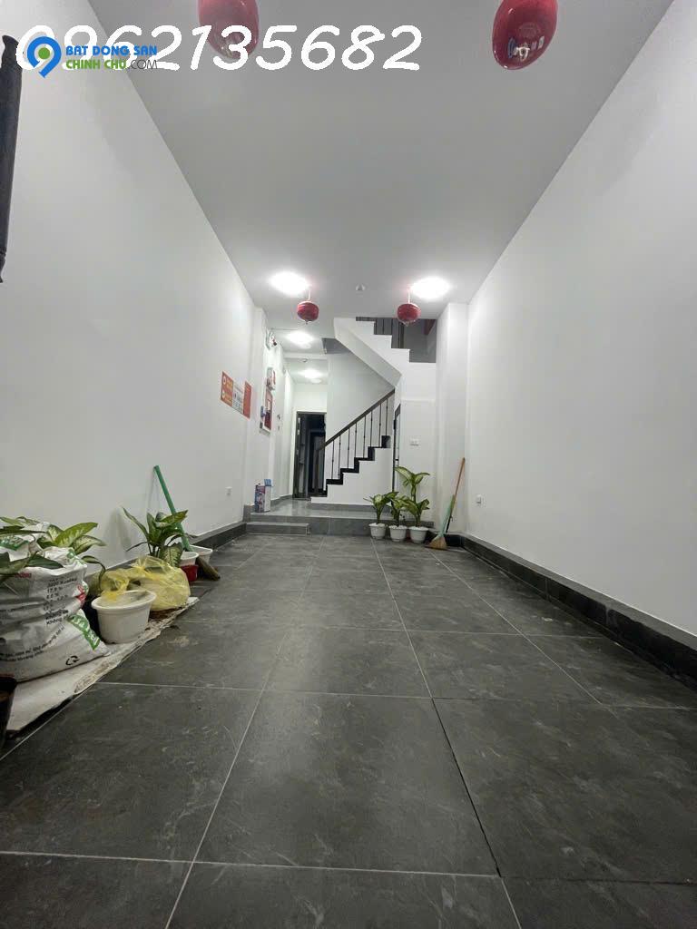 SIÊU PHẨM NHÀ ĐẸP – MẶT NGÕ Ô TÔ – 1 NHÀ RA PHỐ – DÒNG TIỀN 60TR/THÁNG- 13,5 ty