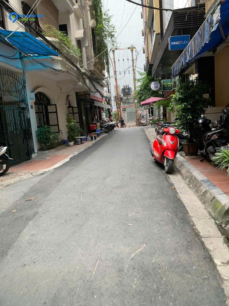 SIÊU PHẨM PHỐ THÁI HÀ PHÂN LÔ VỈA HÈ Ô TÔ TRÁNH - KINH DOANH