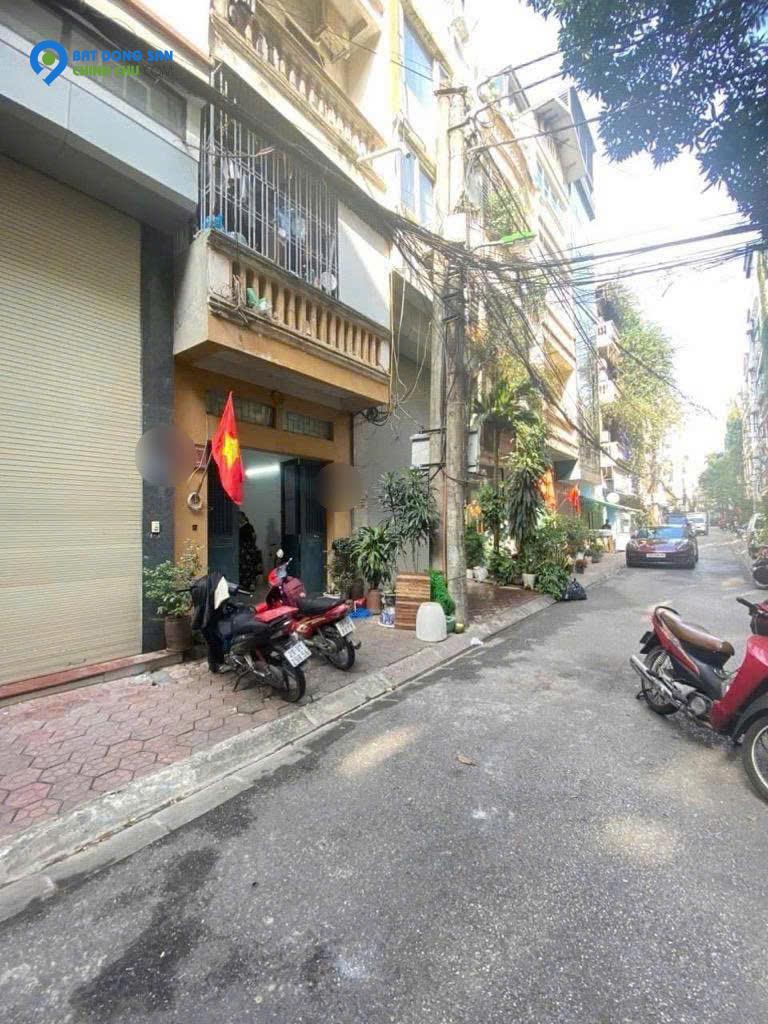 TÔI CẦN BÁN NHÀ PHÂN LÔ MẠC THÁI TỔ - Ô TÔ TRÁNH - KD VĂN PHÒNG ĐỈNH.