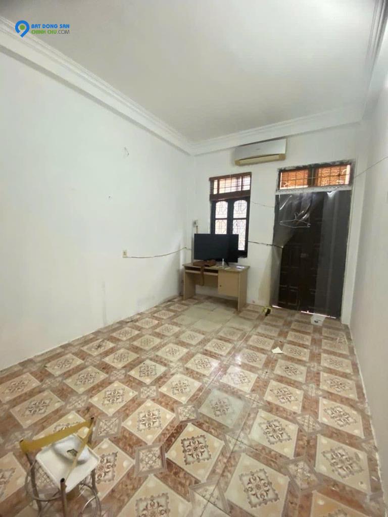 TÔI CẦN BÁN NHÀ PHÂN LÔ MẠC THÁI TỔ - Ô TÔ TRÁNH - KD VĂN PHÒNG ĐỈNH.