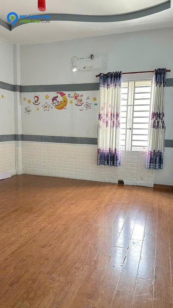 cần bán gấp KDC ĐẠI HẢI Dt 4m x 16,3m Giá. 5,8 tỷTrệt, 2 lầu, 4 phòng ngủ, 4 wc)