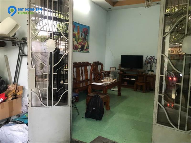 tân chánh hiệp q12 -chủ cần bán gấp- DT 67m2 - hẻm lớn 5m2 xe hơi vào nhà - 3 phòng ngủ-  thông thoàng , sạnh sẽ, sổ vuông, giá nhỉnh 3 tỷ