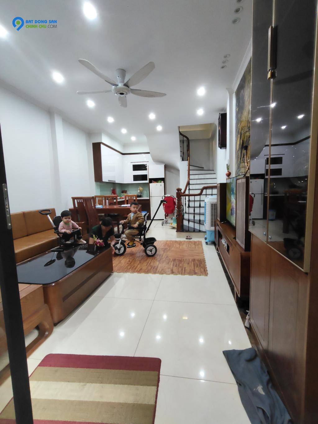 04-BÁN NHÀ MẶT NGÕ THÔNG – Ô TÔ TRÁNH – ĐỊNH CÔNG THƯỢNG. 32m2, 8.45 tỷ