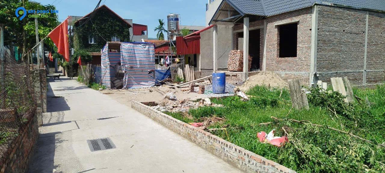 120 m vuông vắn lộc lá tại tai Cán Khê-xã Nguyên Khê -Đông Anh-10.6 tỷ