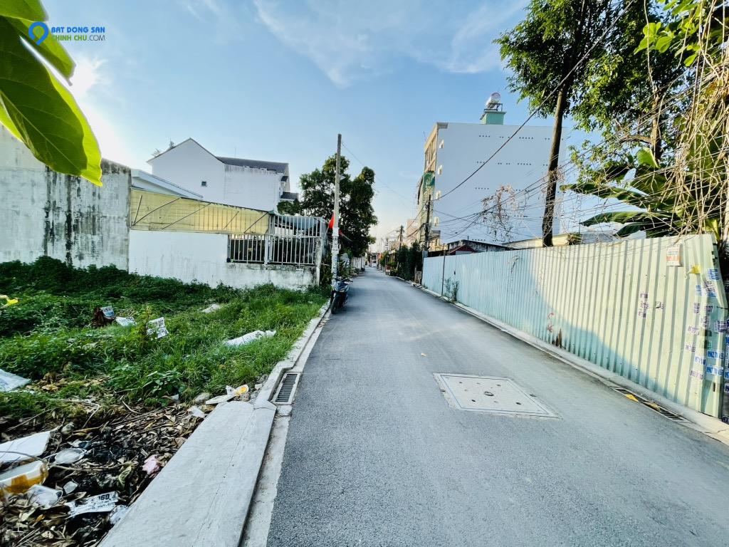 Nhà sát Gò Vấp, View Kênh Tham Lương - 374m2 - Phù Hợp Xây CHDV Hoặc Biệt Thự - Giá Chỉ 21 Tỷ