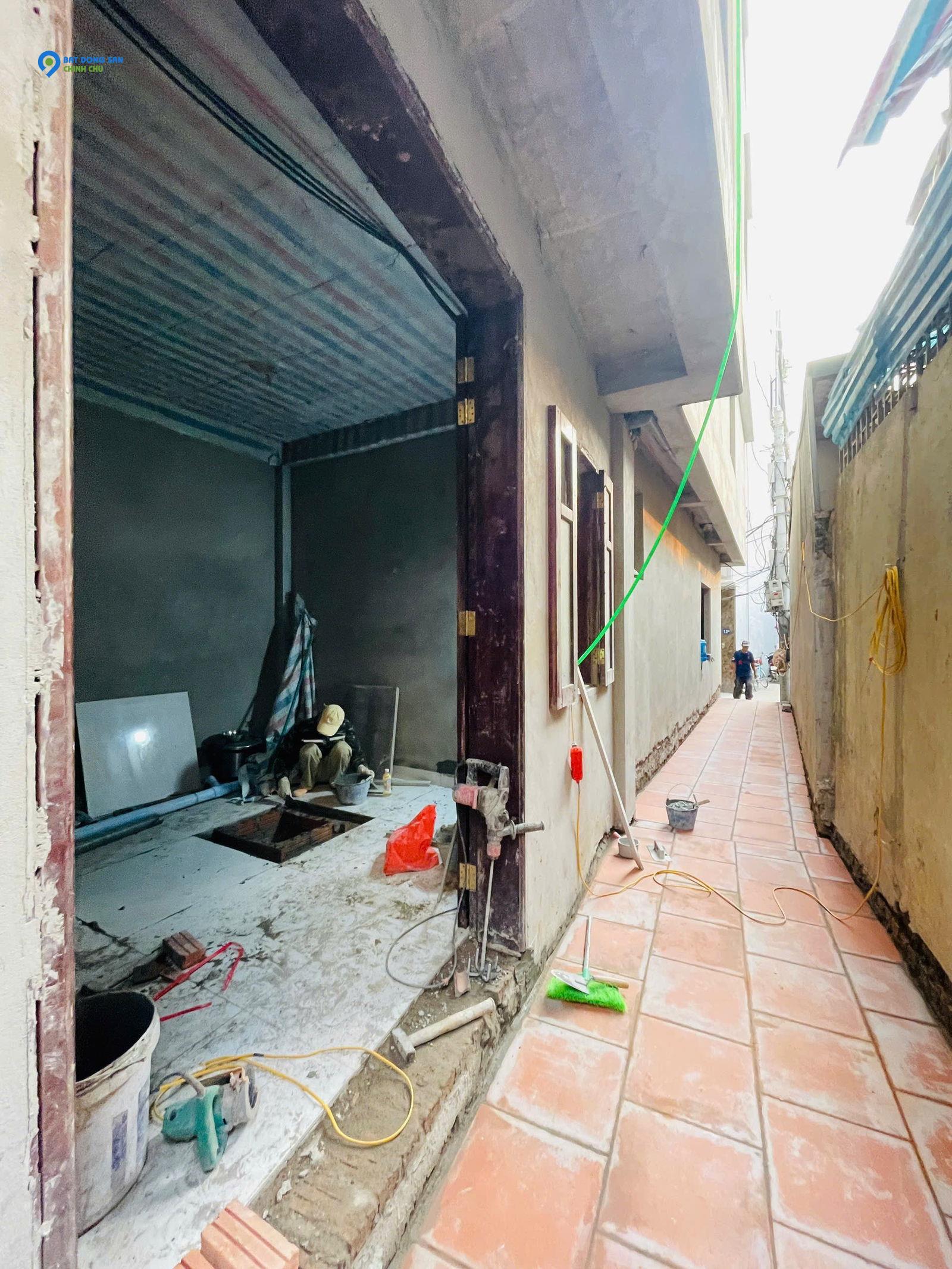 VIP NHẤT HÀ ĐÔNG - 5 TẦNG MỚI KÍNH KOONG THANG MÁY VÙ VÙ - VÀI BƯỚC CHÂN RA MẶT PHỐ Ô TÔ