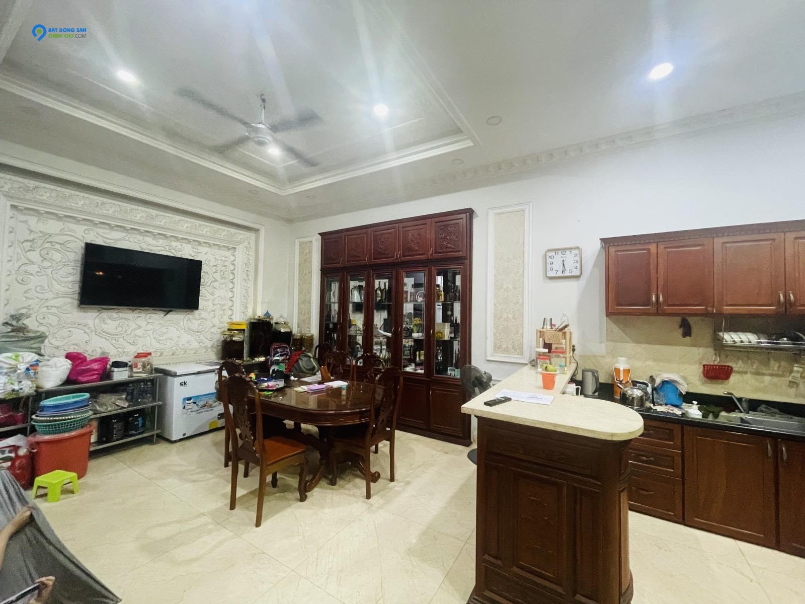 [ CHỦ GẤP LẮM RỒI - HẠ GIÁ CUỐI 13,3 TỶ] 🏡 BIỆT THỰ TUYỆT ĐẸP – GIẢM MẠNH GẦN 6 TỶ – CƠ HỘI HIẾM CÓ TẠI HIỆP BÌNH CHÁNH