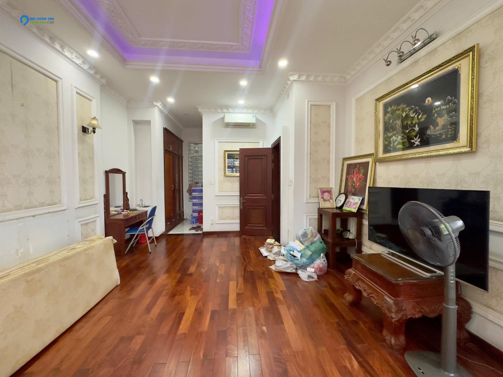 [ CHỦ GẤP LẮM RỒI - HẠ GIÁ CUỐI 13,3 TỶ] 🏡 BIỆT THỰ TUYỆT ĐẸP – GIẢM MẠNH GẦN 6 TỶ – CƠ HỘI HIẾM CÓ TẠI HIỆP BÌNH CHÁNH