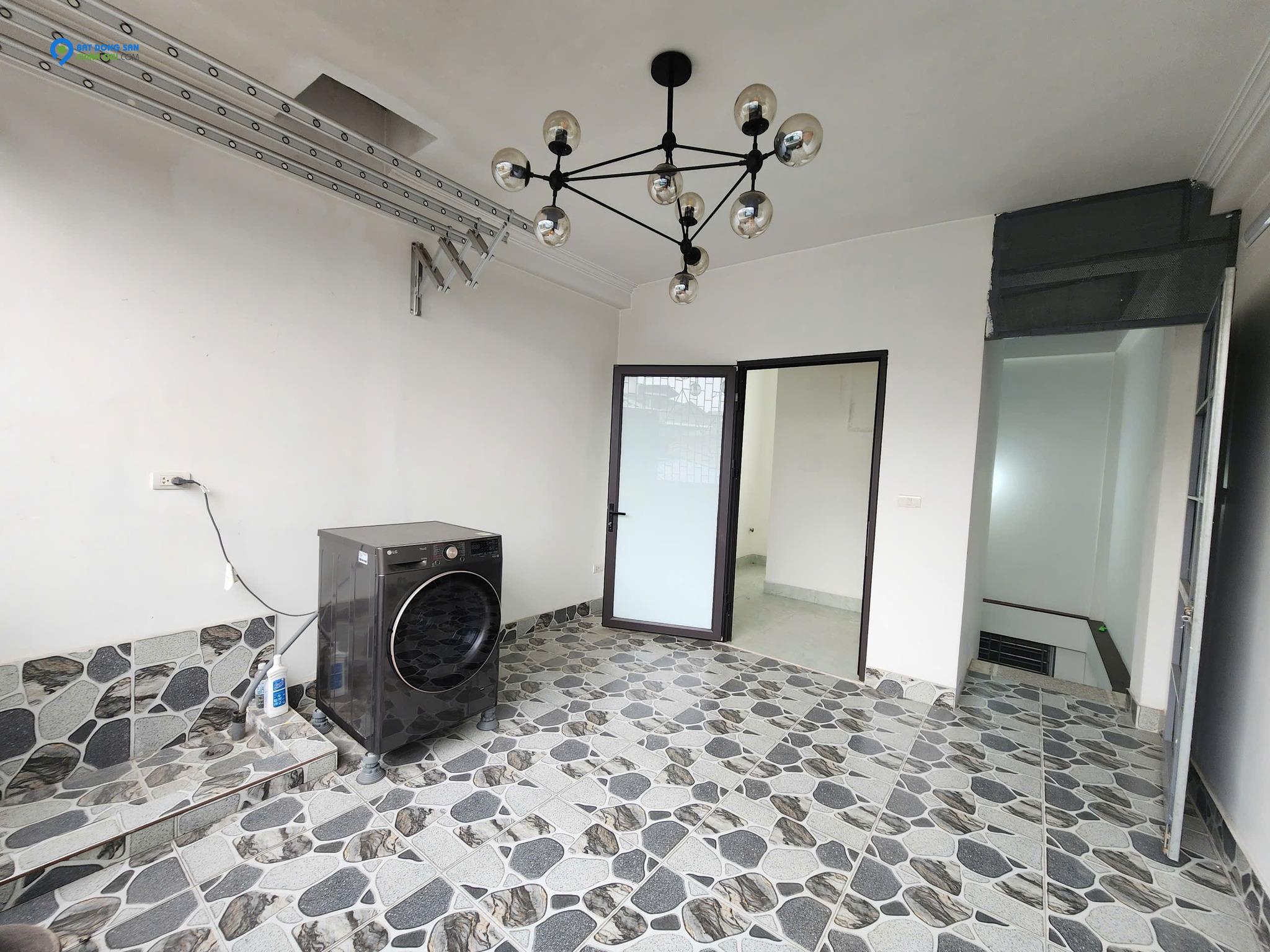 BÁN NHÀ MỚI FULL NỘI THẤT PHỐ HOÀNG NGÂN 7 TẦNG MT 4.5M DIỆN TÍCH 35M2 8 TỶ
