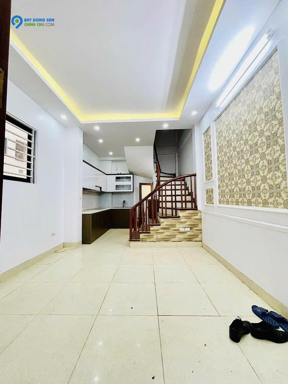 BÁN NHÀ PHÁO ĐÀI LÁNG DIỆN TÍCH 40M2 MẶT TIỀN 5,5M GIÁ 7 TỶ