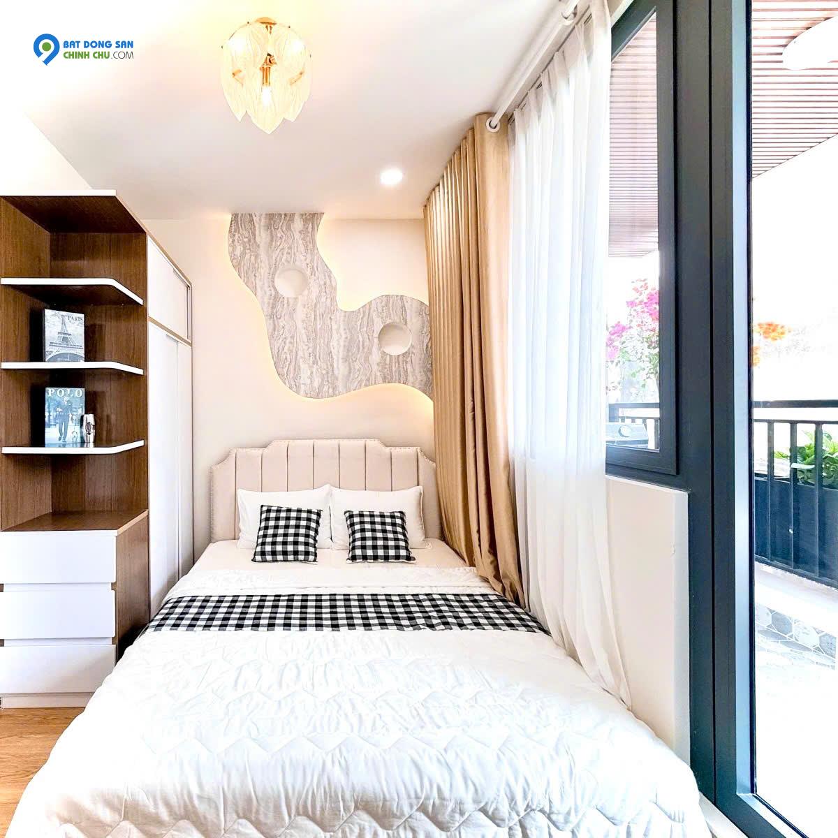 4 Tỷ nhỉnh: Nhà Quận 3- ngay bờ kè Hoàng Sa- Ngang gần 4m, 3 Tầng Full nội thất mới. VŨ 0933910039