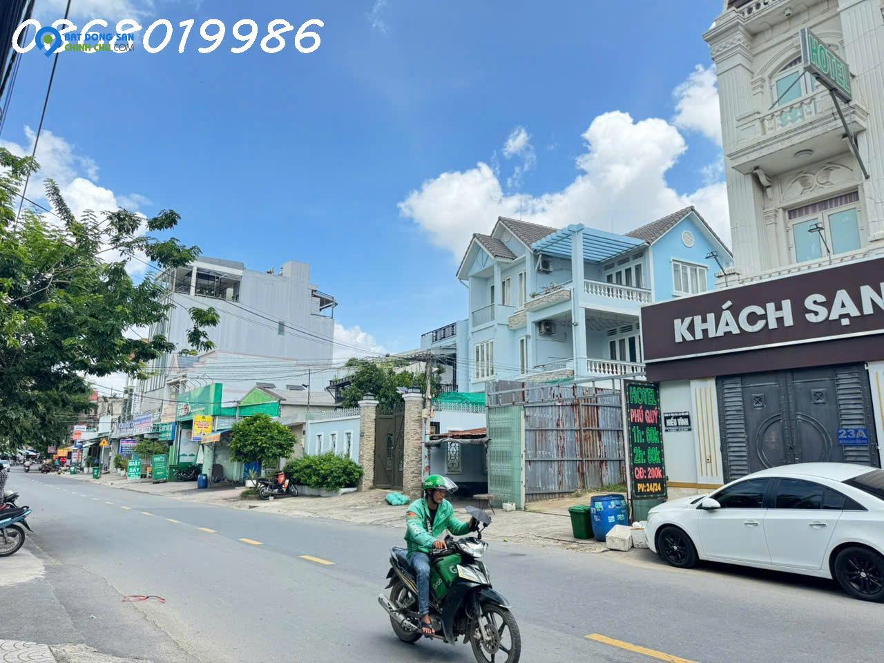 4.9 Tỷ-  72.1m2 - 2PN - Xe hơi ngủ trong nhà Đường Làng Tăng Phú, Tăng A