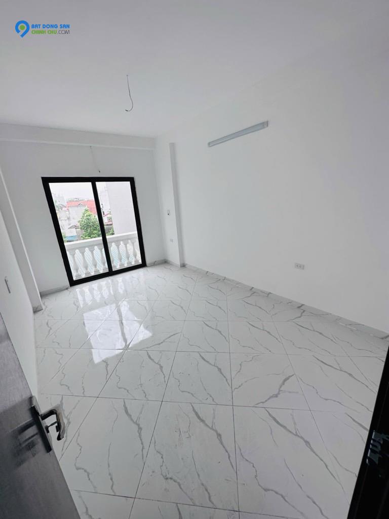 6,5 tỷ có nhà Phú Đô, lô góc 35m2, 5 tầng, dân xây