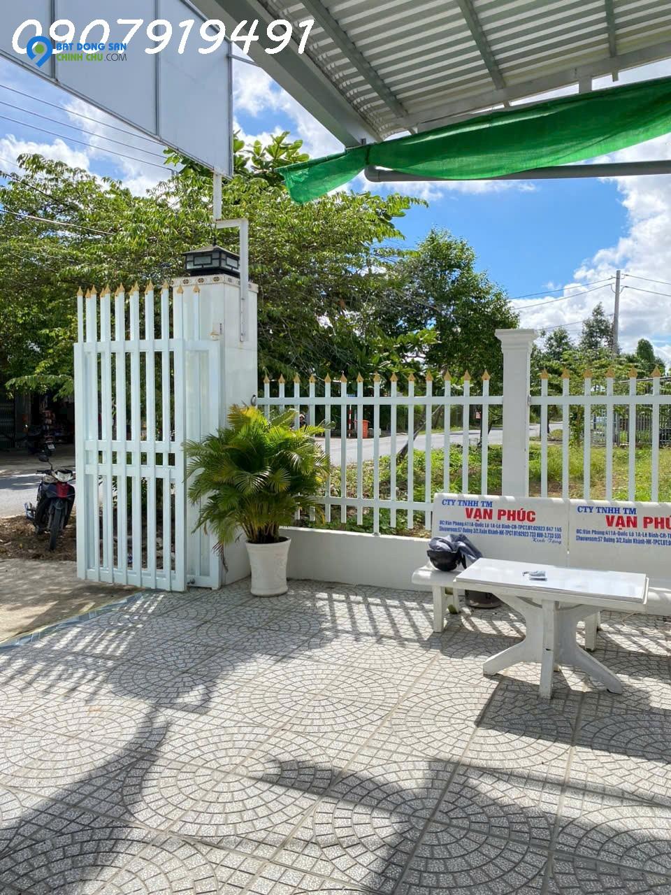 BÁN GẤP CỬA HÀNG MẶT TIỀN NGUYỄN VĂN QUY - CẦN THƠ - 2.8 TỶ - 270M2 - SỔ HỒNG