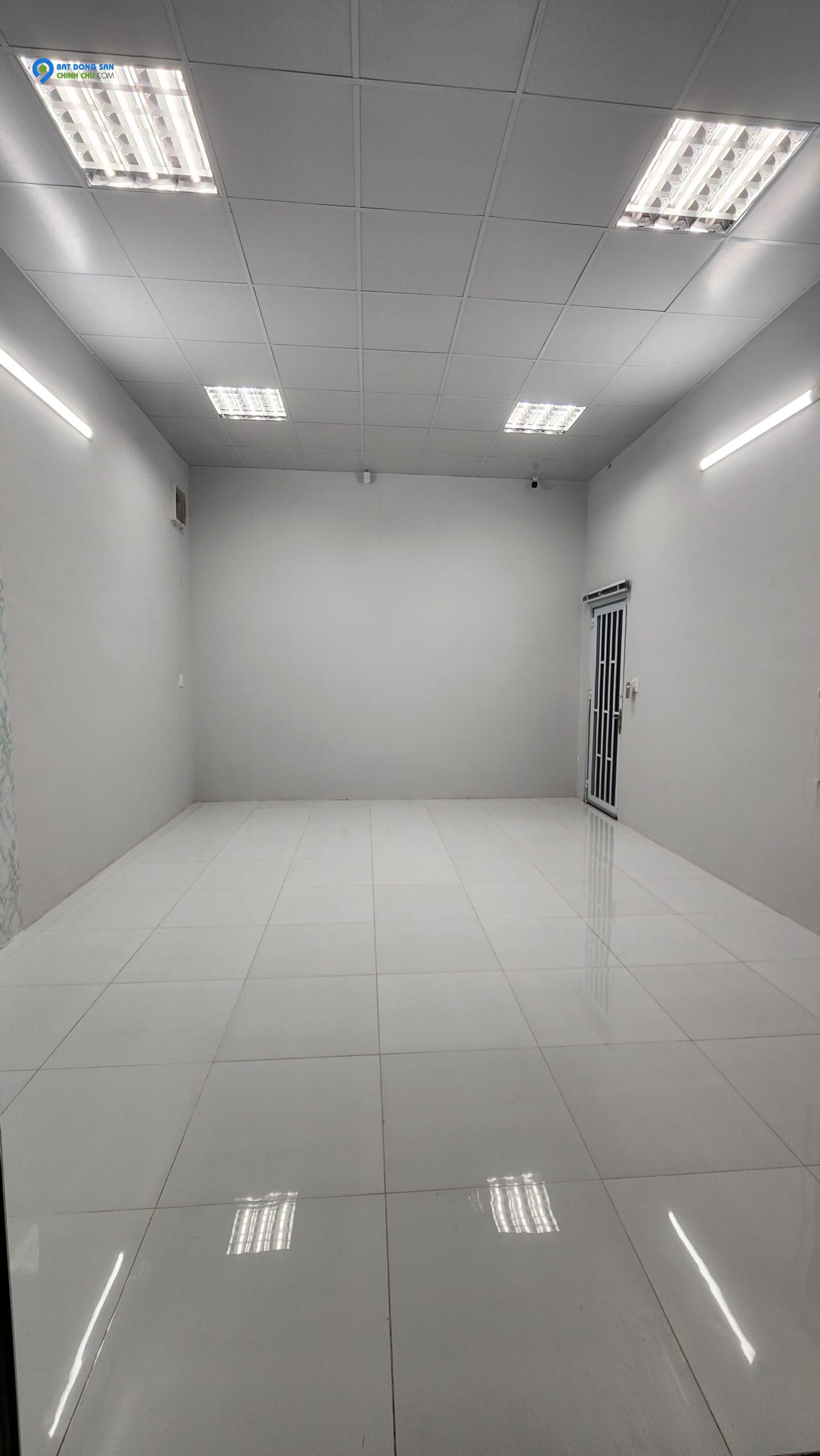 BÁN GẤP CỬA HÀNG MẶT TIỀN NGUYỄN VĂN QUY - CẦN THƠ - 2.8 TỶ - 270M2 - SỔ HỒNG