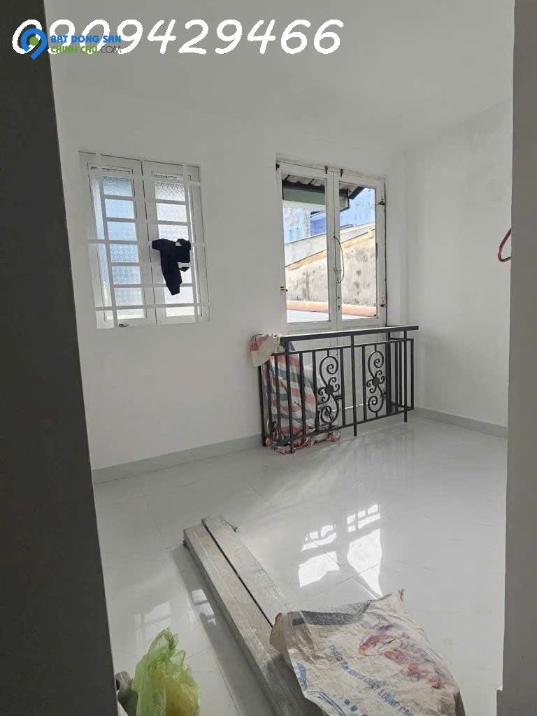 BÁN GẤP NHÀ 2 TẨNG- 36M2- TRUNG TÂM QUẬN 7- NHỈNH 2 TỶ