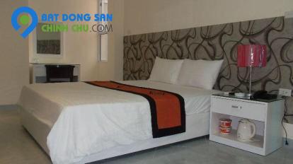 BÁN HOTEL HOÀNG CẦU 8 TẦNG THANG MÁY - NGÕ THÔNG Ô TÔ CHỈ NHỈNH 20 TỶ