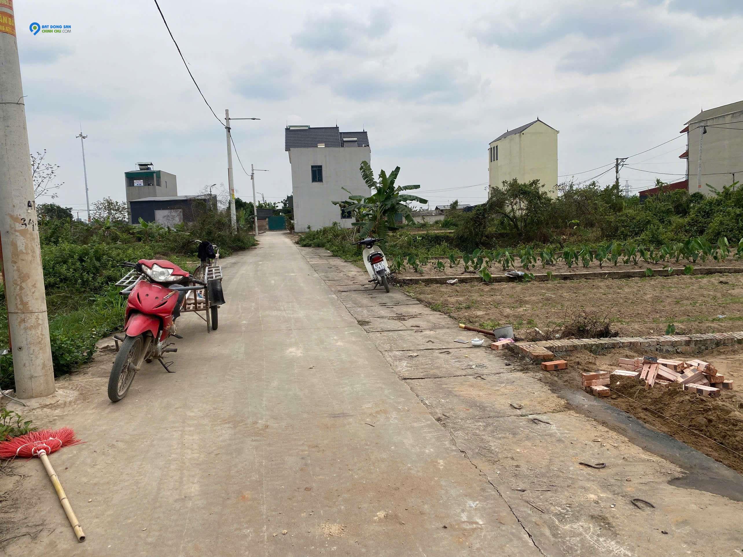 BÁN LÔ GÓC 50M, TT QUANG MINH, MÊ LINH, GIÁ THƯƠNG LƯỢNG,NGÕ RỘNG,THÔNG,Ô TÔ VÀO