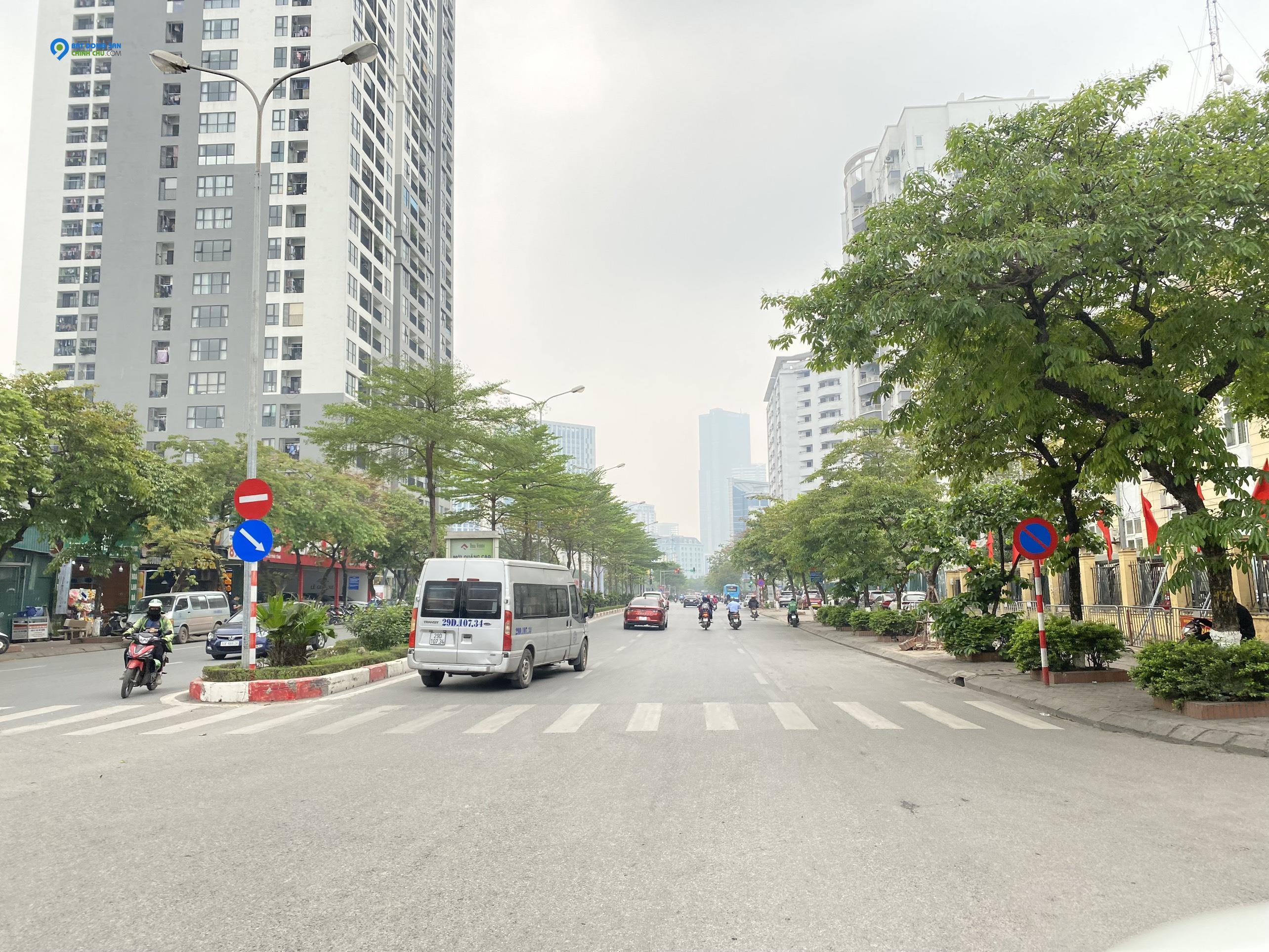 BÁN MẶT PHỐ HAI BÀ TRƯNG LÔ GÓC KINH DOANH VỈA HÈ OTO TRÁNH