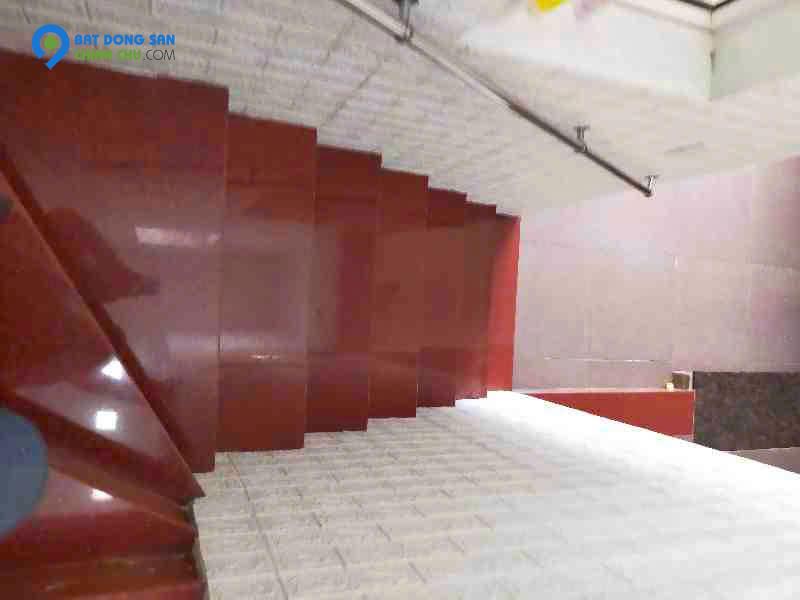 BÁN NHÀ ĐẸP - GẦN CÔNG VIÊN AN SƯƠNG - 80m², NGANG RỘNG RÃI >6M, 3 TẦNG, BTCT - GIÁ CHỈ 6 TỶ - TẶNG FULL NỘI THẤT