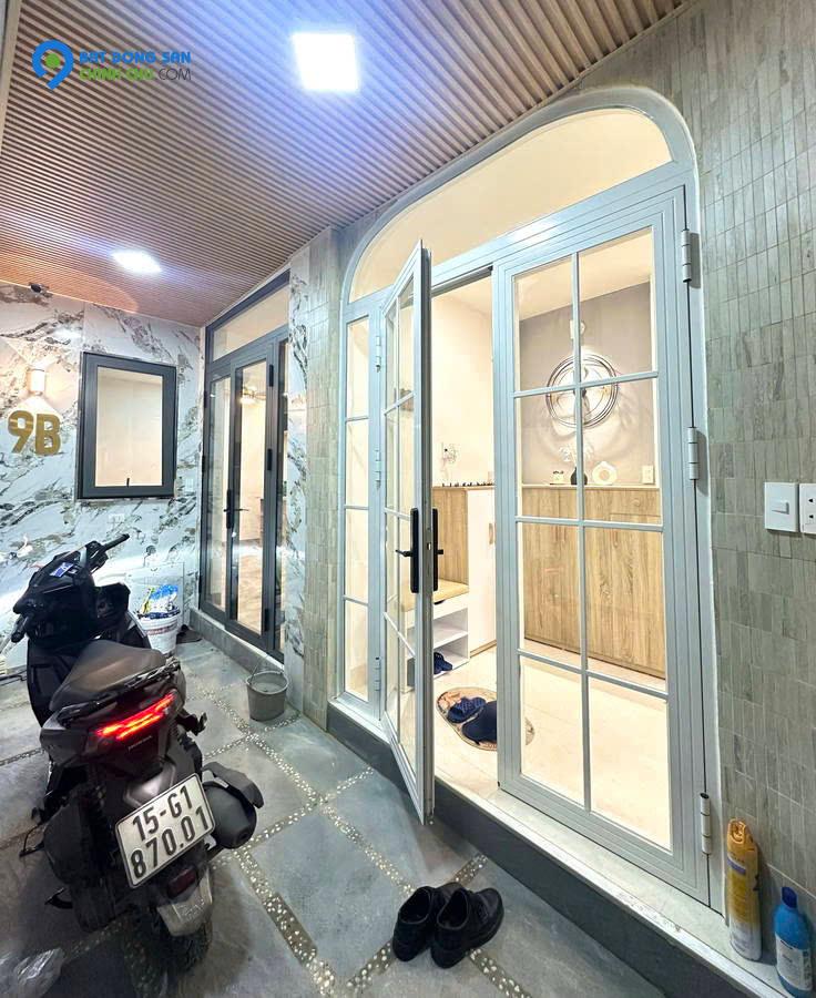 BÁN NHÀ ĐỘI CẤN, BA ĐÌNH, 39M2 7 TẦNG MT 4M GIÁ 8.2TỶ- NGÕ THÔNG-GẦN HỒ SÁT PHỐ - GẦN LĂNG BÁC.