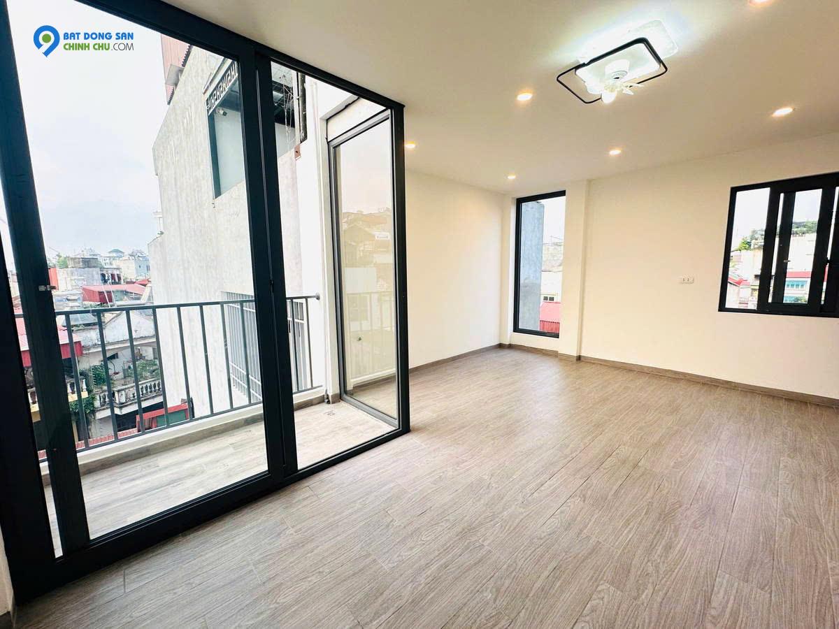 BÁN NHÀ ĐỘI CẤN, BA ĐÌNH, 39M2 7 TẦNG MT 4M GIÁ 8.2TỶ- NGÕ THÔNG-GẦN HỒ SÁT PHỐ - GẦN LĂNG BÁC.