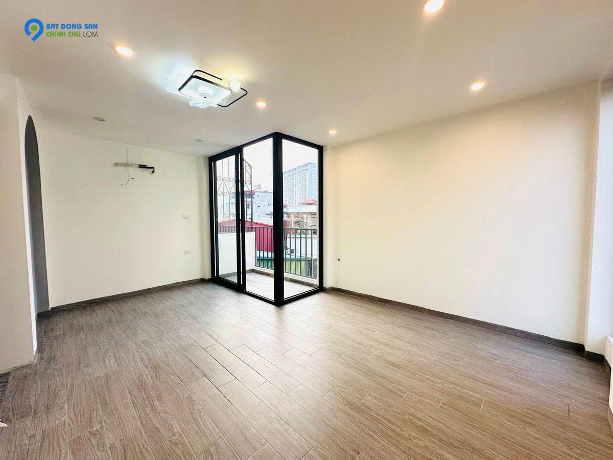 BÁN NHÀ ĐỘI CẤN, BA ĐÌNH, 39M2 7 TẦNG MT 4M GIÁ 8.2TỶ- NGÕ THÔNG-GẦN HỒ SÁT PHỐ - GẦN LĂNG BÁC.