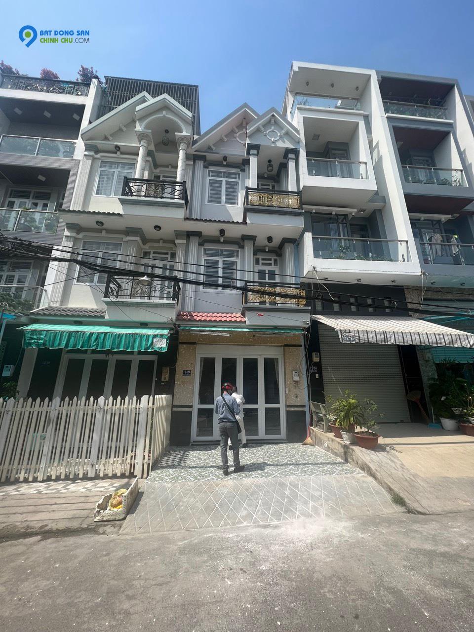 BÁN NHÀ HẺM 1979 HUỲNH TẤN PHÁT- HUYỆN NHÀ BÈ