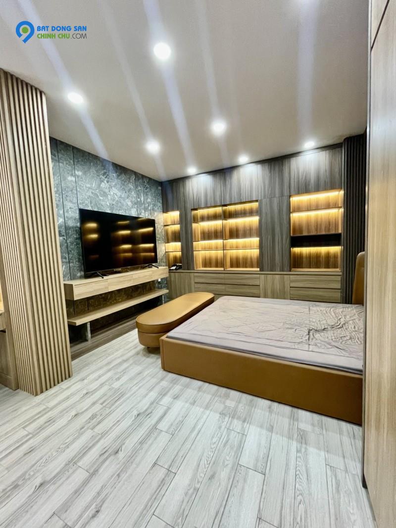 BÁN NHÀ KHU VIP PHAN XÍCH LONG- LÔ GÓC- NHÀ MỚI ĐẸP- PHONG CÁCH HIỆN ĐẠI