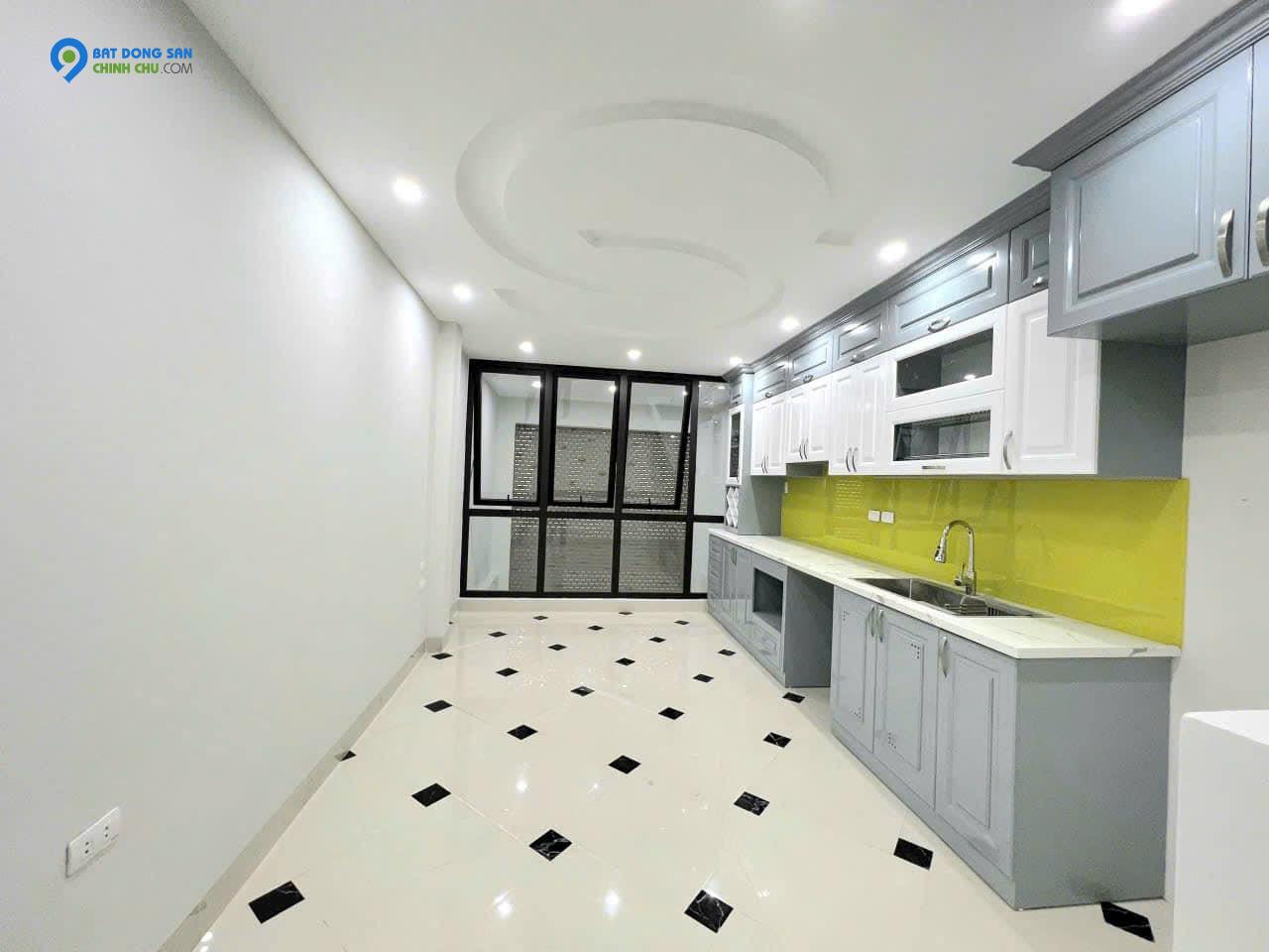 BÁN NHÀ KIM GIANG THANH XUÂN 8.5 TỶ 38M ĐẬP HỘP MỚI ĐẸP 1 CĂN ĐỘC LẬP THANG MÁY 20M Ô TÔ
