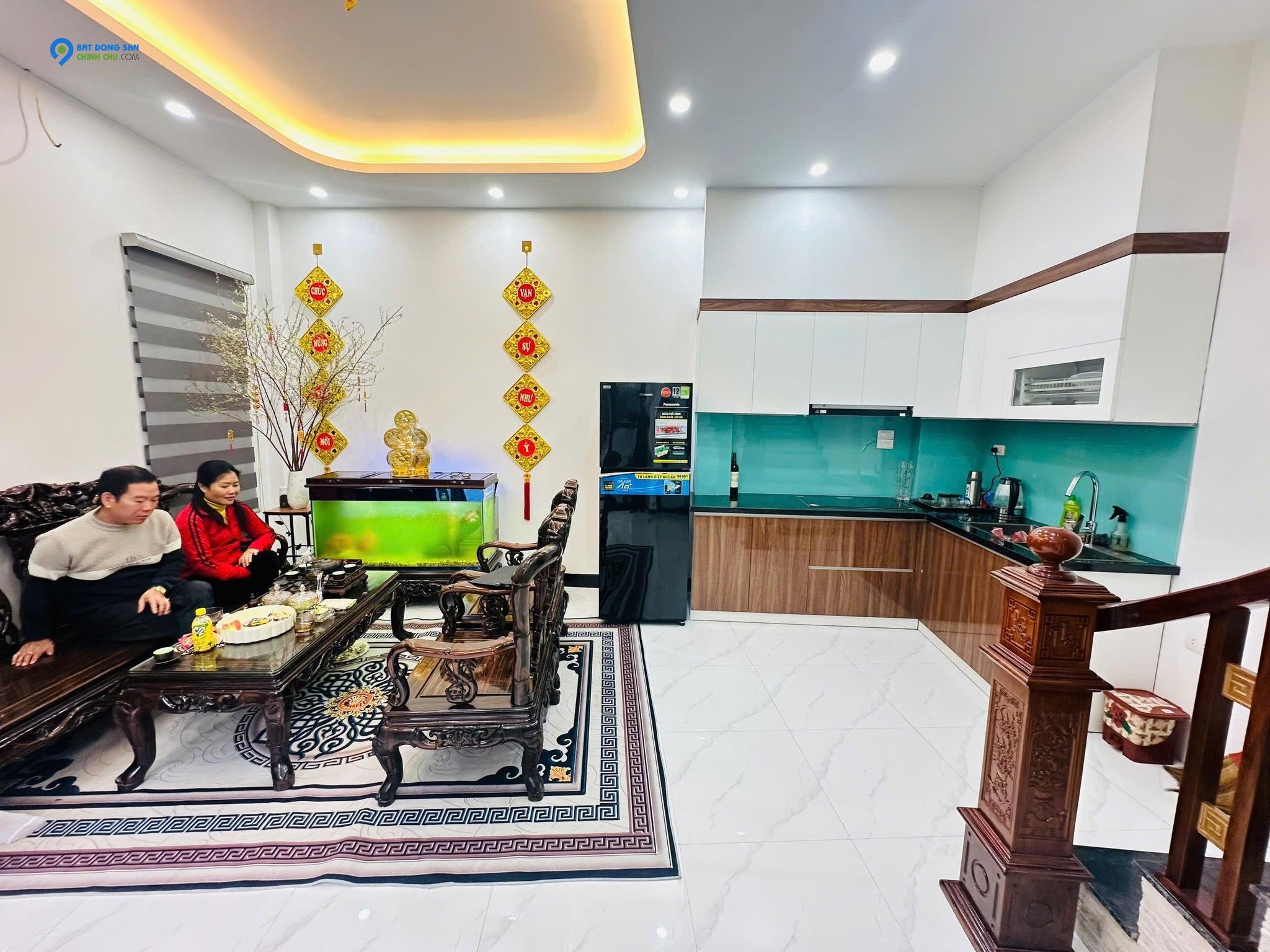 BÁN NHÀ KIM NGƯU – LÔ GÓC – NGÕ THÔNG – Ô TÔ TRƯỚC NHÀ – NHÀ MỚI KÍNH KOONG – GIÁ ĐÃ GIẢM CHỈ 10.5 TỶ