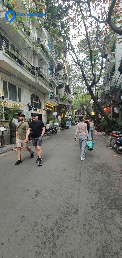 BÁN NHÀ MẶT PHỐ ẤU TRIỆU, HOÀN KIÉM. 50M2 MT 6M GIÁ 46 TỶ- TINH HOA PHỐ CỔ, DÒNG TIỀN "KHỦNG" ĐỈNH KHU VỰC!