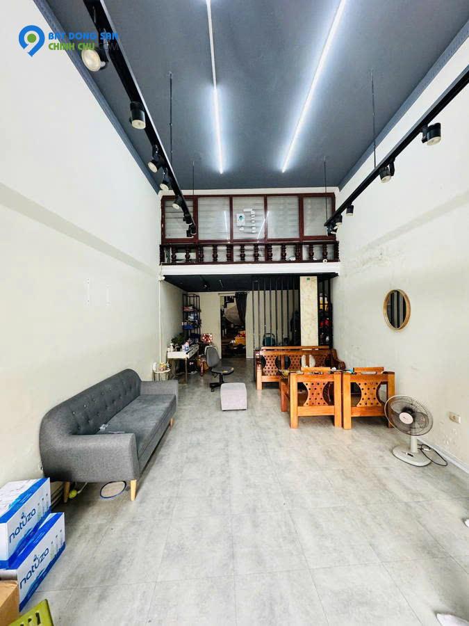 BÁN NHÀ MẶT PHỐ HÀNG LƯỢC, HOÀN KIẾM. 84M2 4 TẦNG MT 4,5M GIÁ 68 Tỷ- VỈA HÈ RỘNG- KINH DOANH VÔ ĐỐI-0978834597