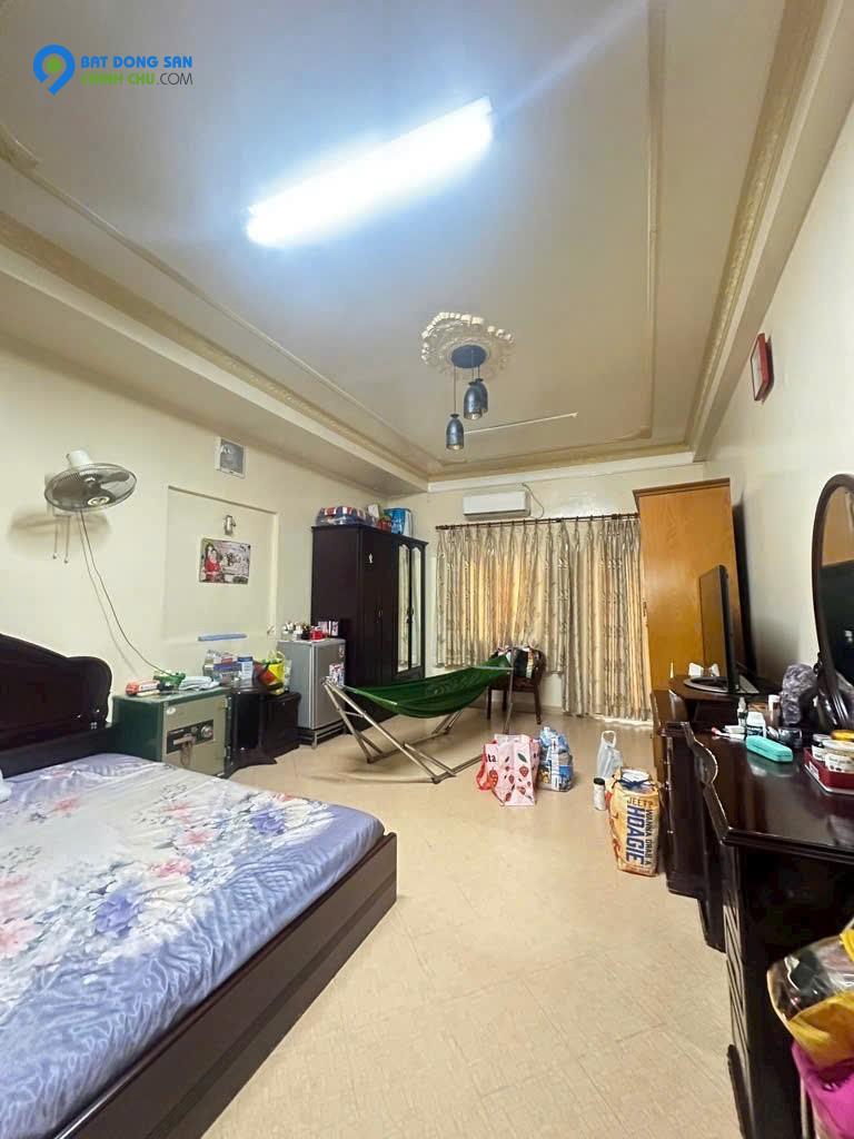 BÁN NHÀ MẶT PHỐ LÊ VĂN LƯƠNG - Q.7 - 132M2 - - 4 TẦNG - 10.5 TỶ - SỔ HỒNG